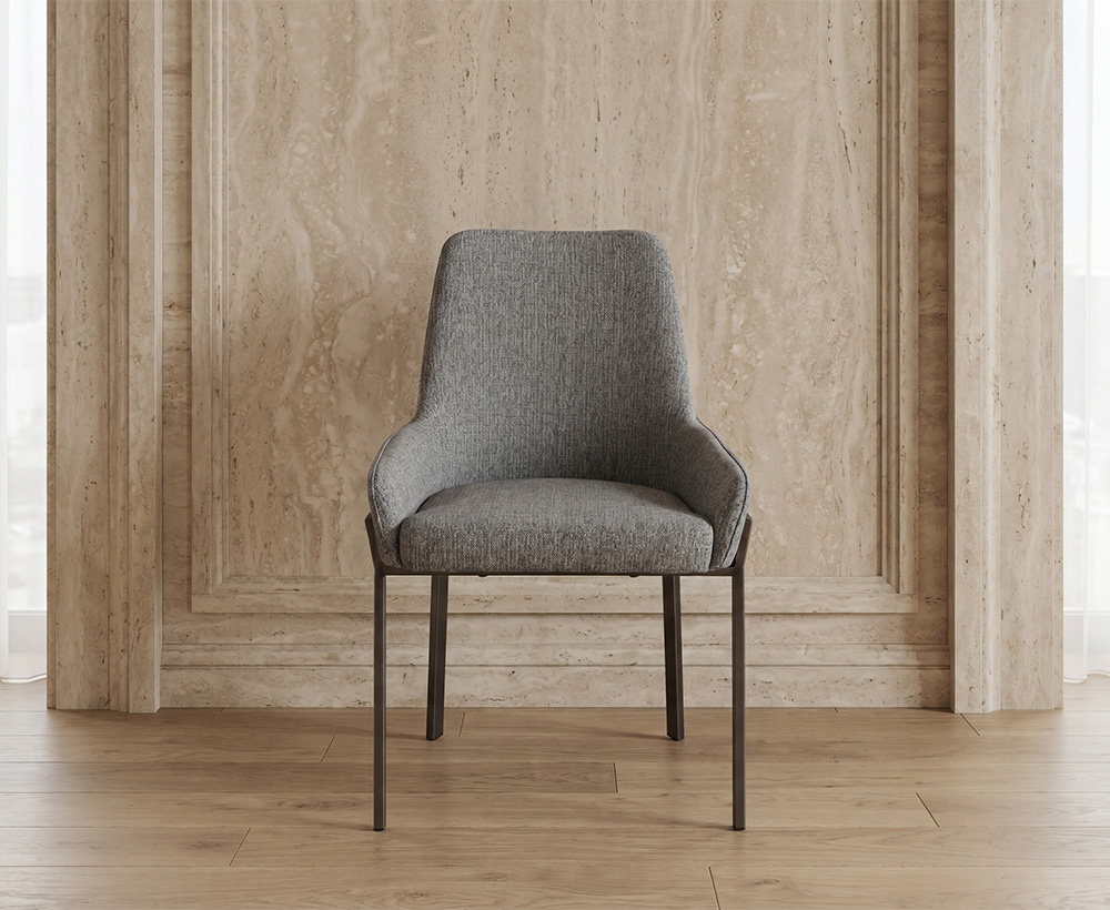 Robbie dining chair