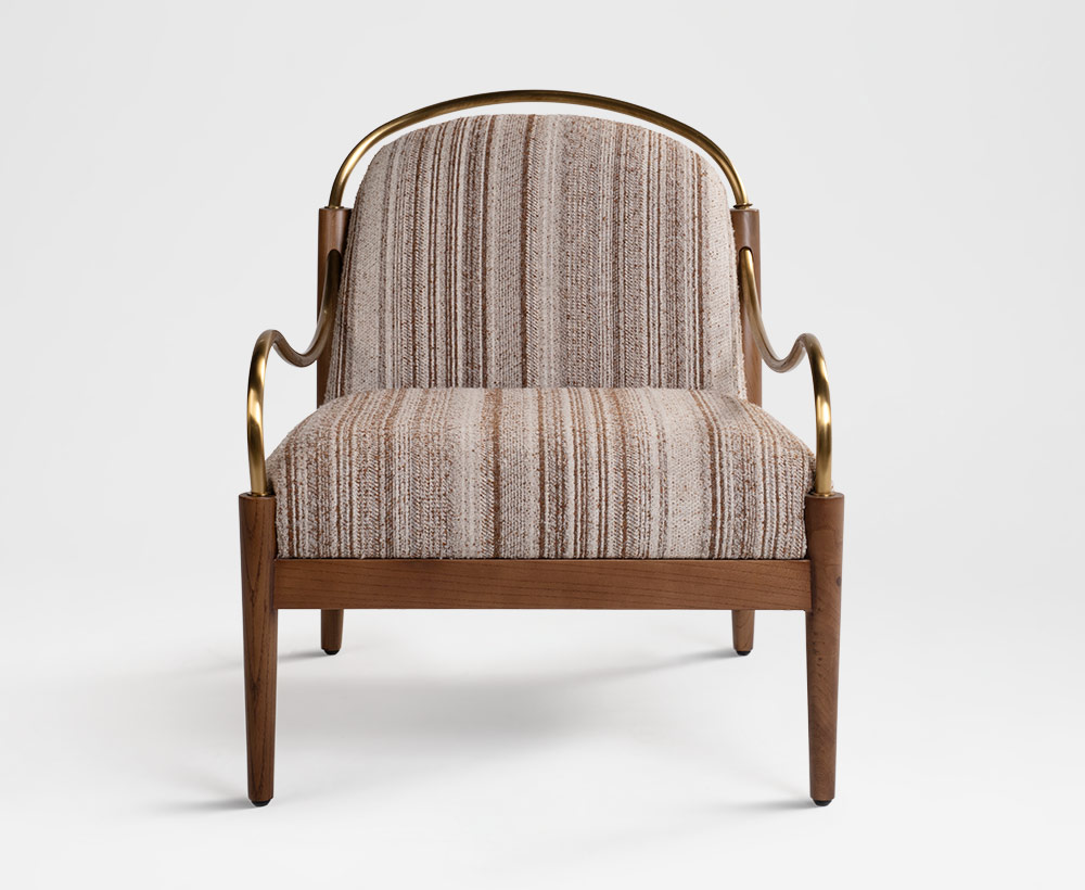 Royale accent chair