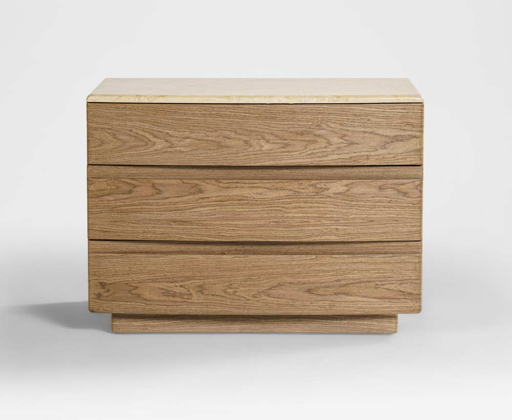 Ryleigh nightstand with 3 drawers