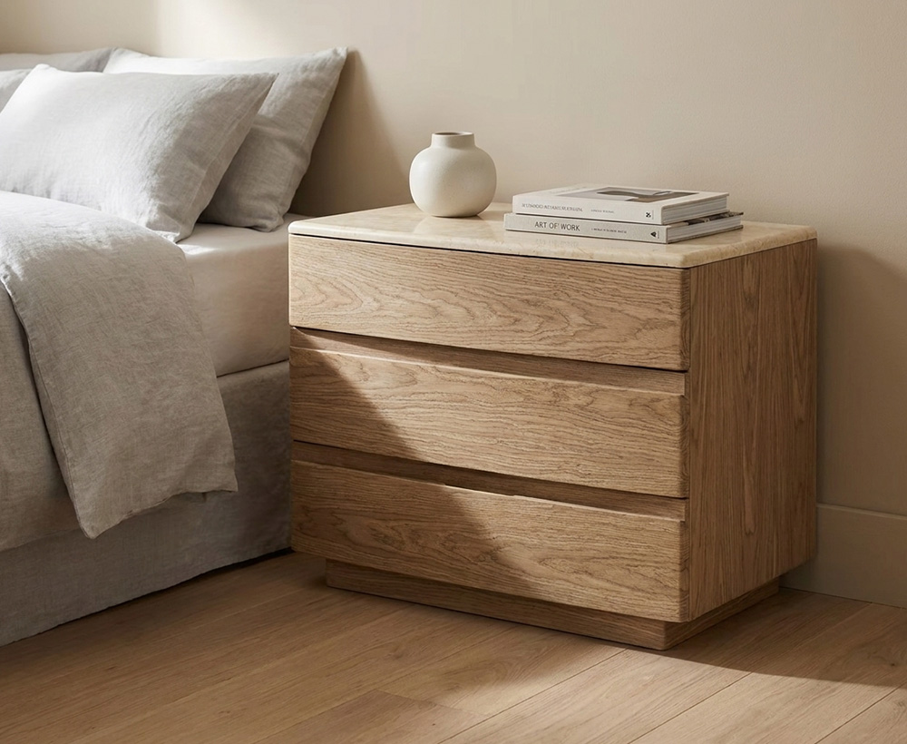 Ryleigh nightstand with 3 drawers