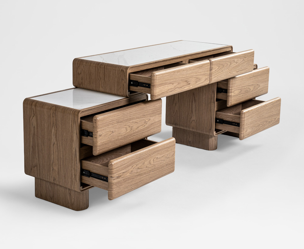 Shirley vanity table