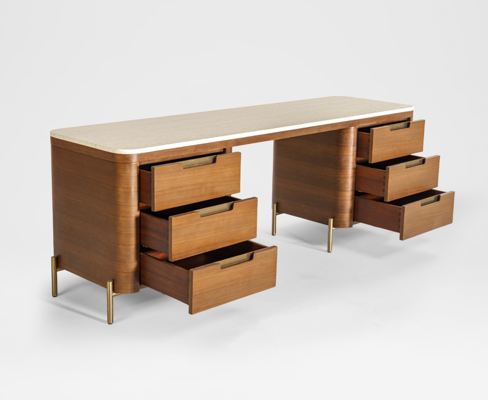 Lacerta Vanity Table