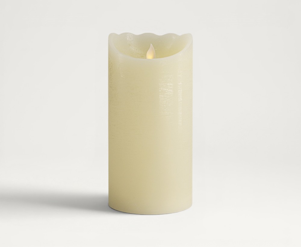 Qamar LED Candle