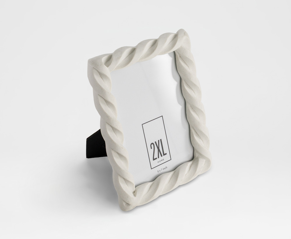 Vero Photo Frame - 5X7 Inches