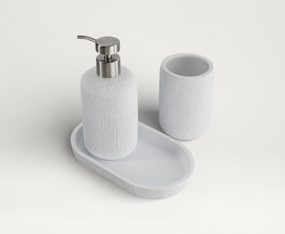 Lujain 3-Piece Bathroom Accessory Set