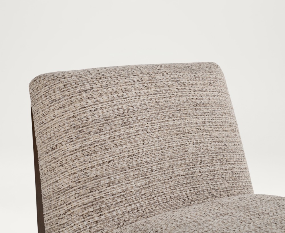 Aven accent chair