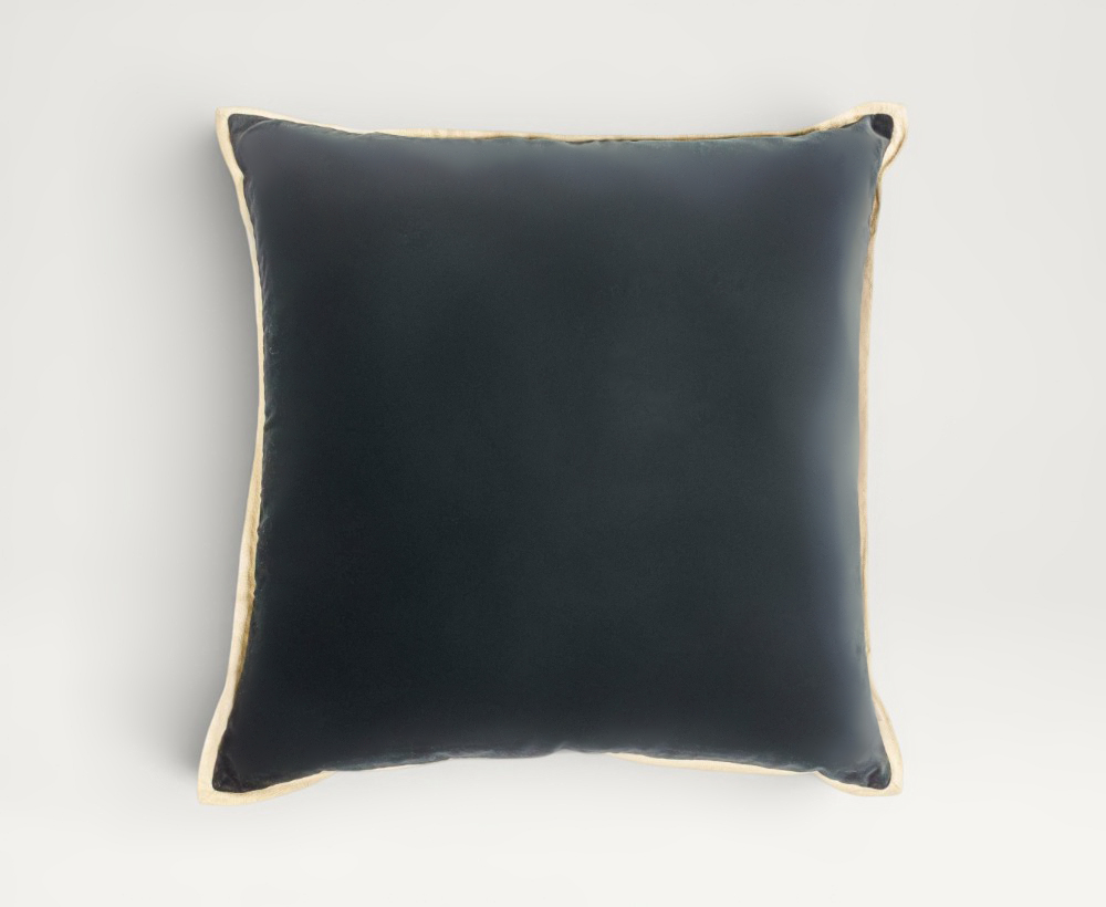 Nilzie cotton Cushion Cover - 60X60 CM