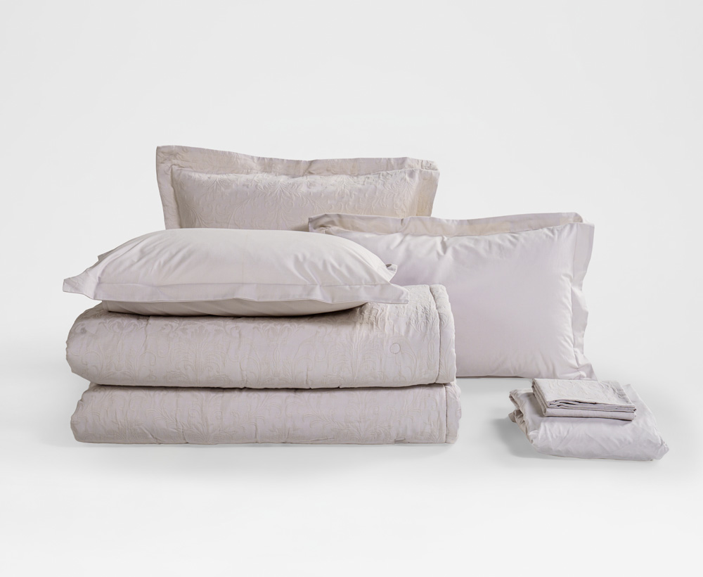 Junius Comforter Set of 6 - 260X240 CM